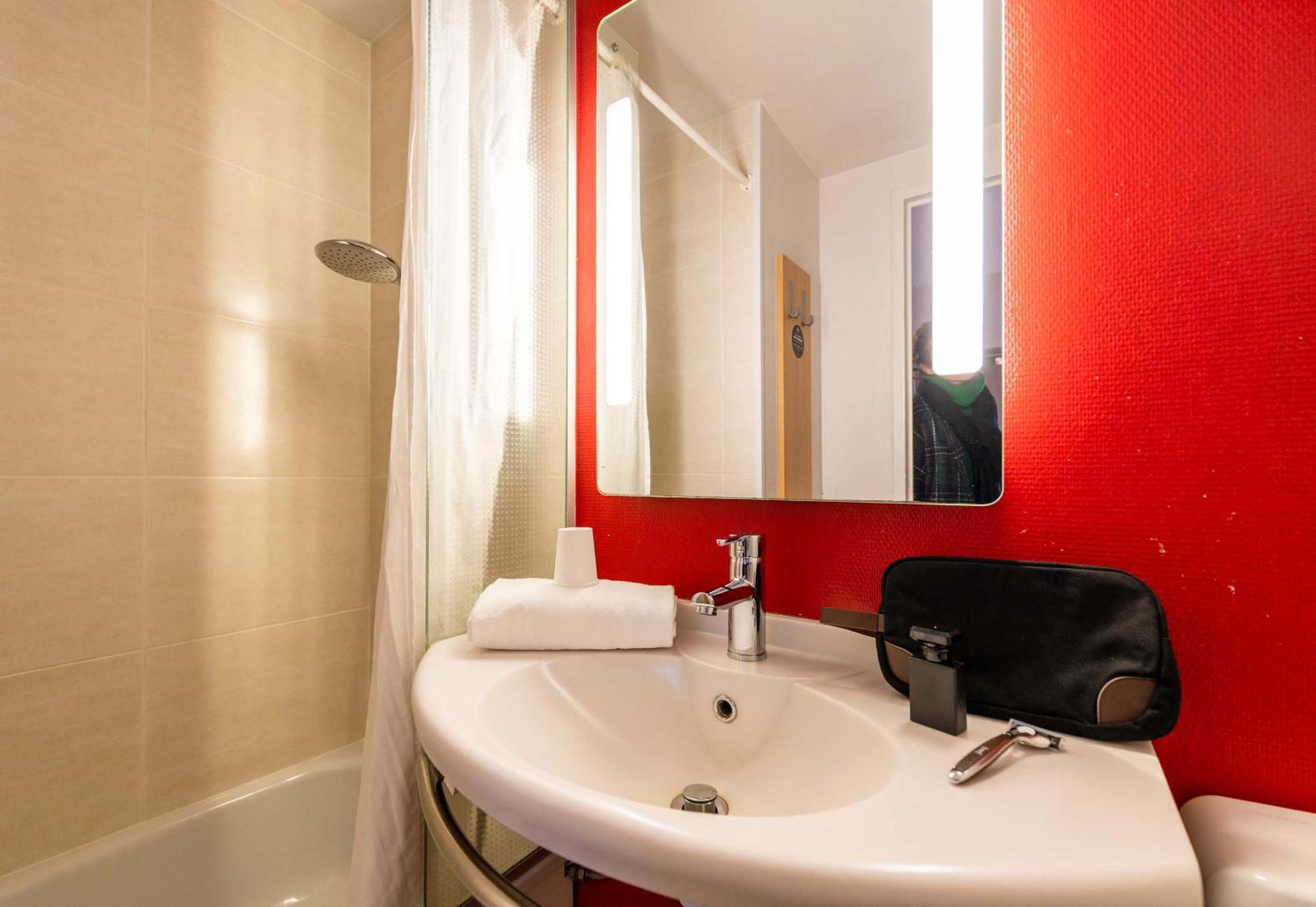 B&B Hotel Brest Kergaradec Aeroport Gouesnou Eksteriør billede